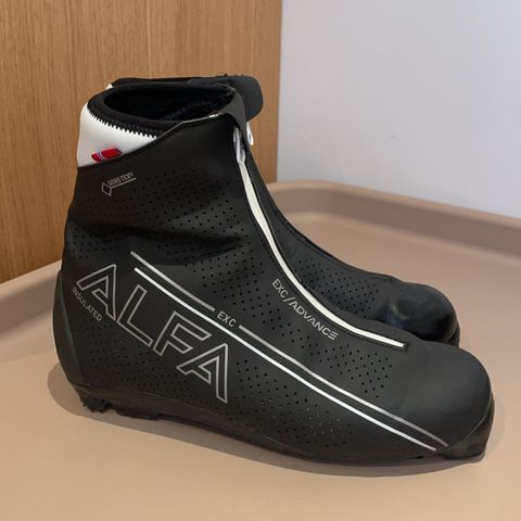 Alfa EXC Advance insulated Gore tex str 39