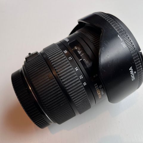 Sigma 10-20 mm F3.5 EX DC HSM EF-S