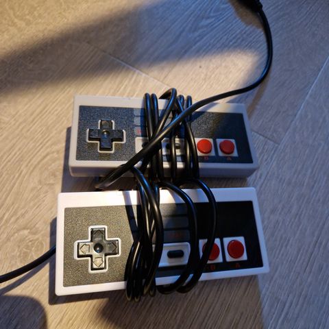 NES usb spillkontrollere