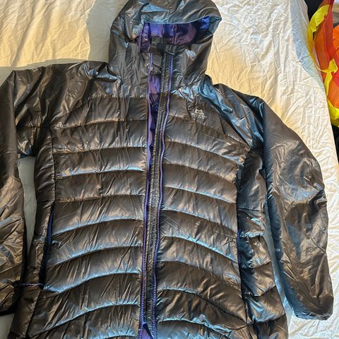 Mountain Equipment Mazeno dunjakke str L/XL