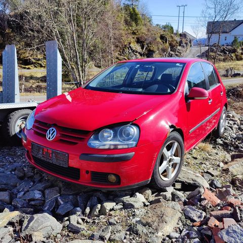 Golf mk5 tdi, bi-xenon.