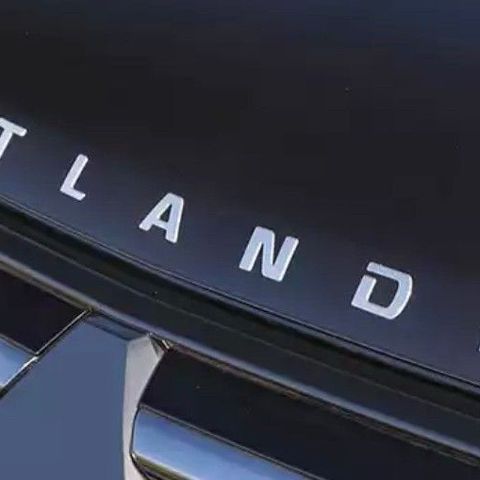Outlander emblem / logo Mitsubishi Outlander 2015->