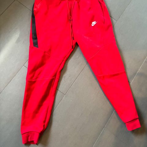 Nike tech fleece