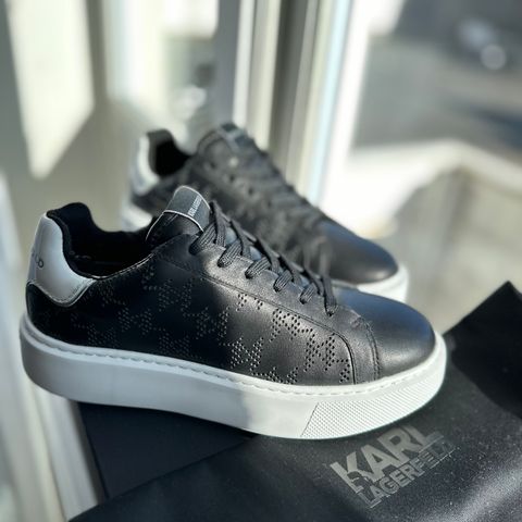 Sneakers KARL LAGERFELD lær