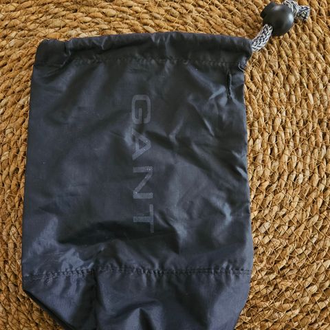 Gantpose til lagring av jakke