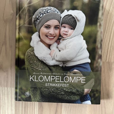 Strikkebok KlompeLOMPE