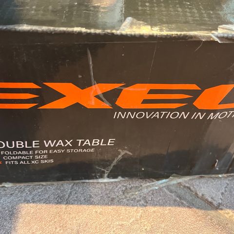 Exel smørebord og wax jern