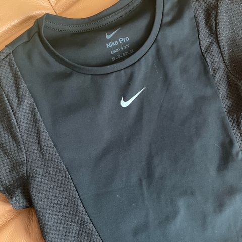 Nike Pro T skjorte kort str xs