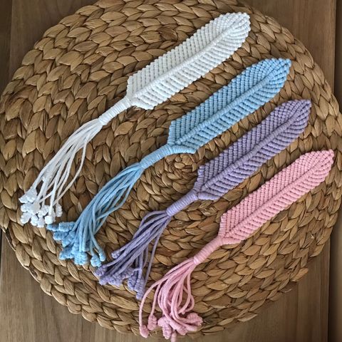 Makrame /macrame , bokmerke , nøkkelringer