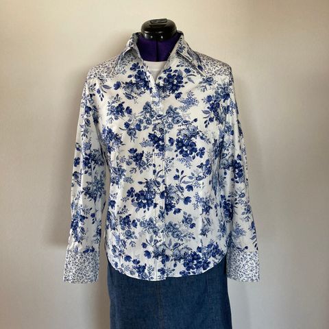 Vintage bluse størrelse 42