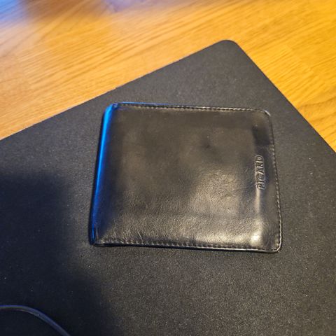 Lommebok i svart lær