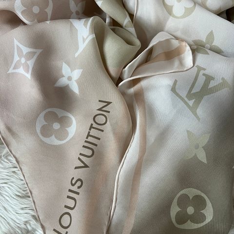 Limited! Louis Vuitton skjerf Ideal Spring in the city Stole