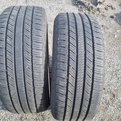 To sommerdekk 235/55R18