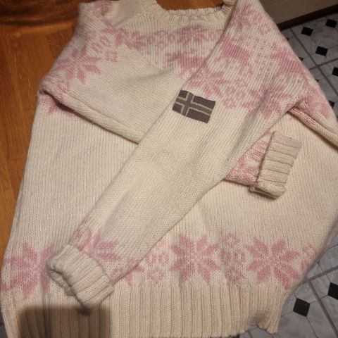 Nydelig strikket genser fra Barfota str L/XL