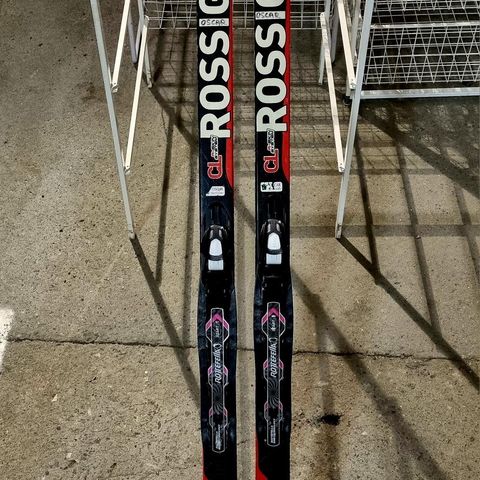 Pent brukt Rossignol R-Skin Speed CL140 selges!