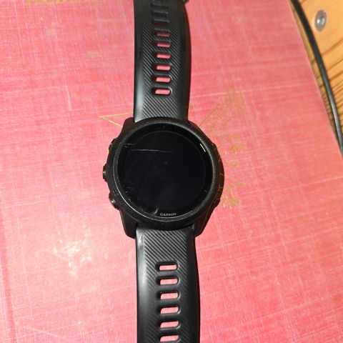 Garmin Forerunner 745