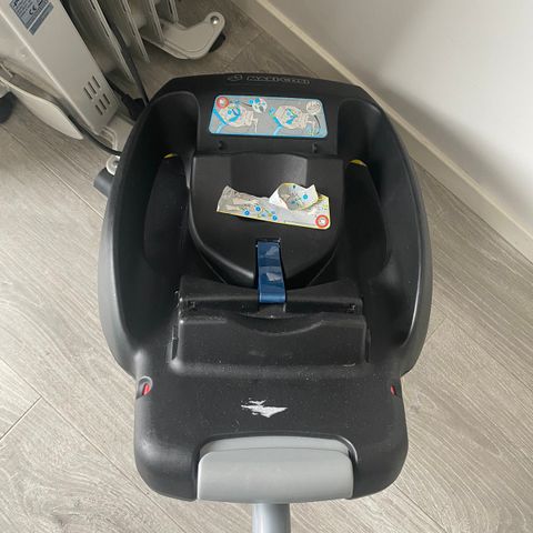 Maxi Cosi base