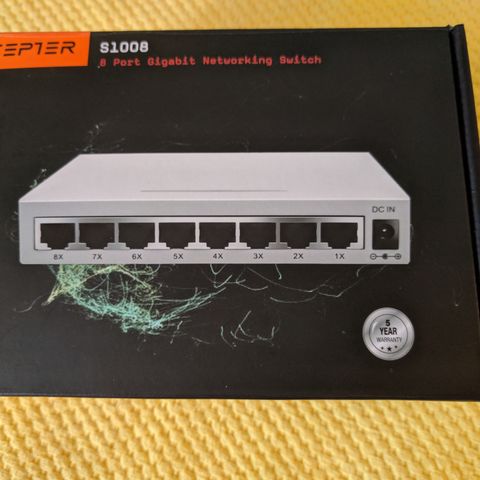 Gigabit networking switch