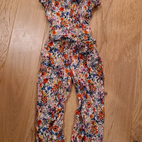 Jumpsuit kortermet str. 116