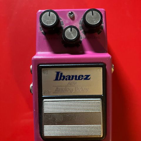 Ibanez AD-9