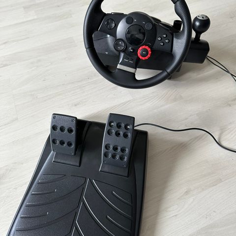 Logitech Driving Force GT