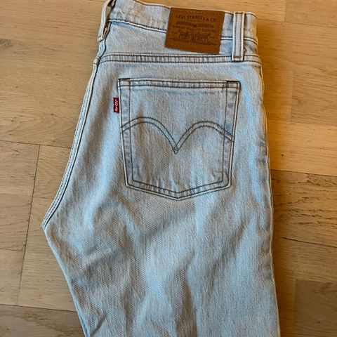 Levis Wedgie straight str.25