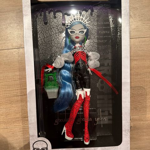 Monster High samledukke Ghoulia