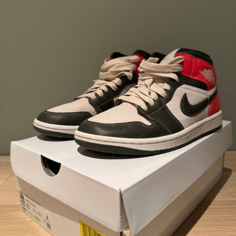 Nike Air Jordan 1 mid se, Størrelse 37,5