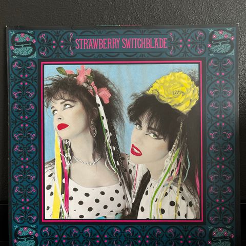 Strawberry Switchblade - Strawberry Switchblade ( UK & Europe, Apr 5, 1985)