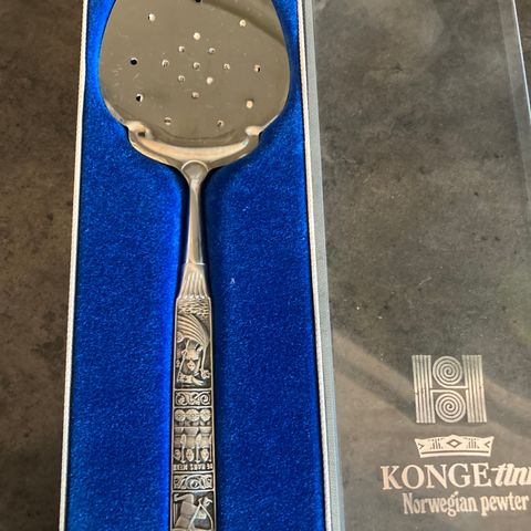 Kongetinn fiskespade/ smørbrødspade