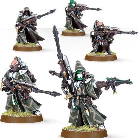 Warhammer 40k, OOP Eldar/ Aeldari resin rangers