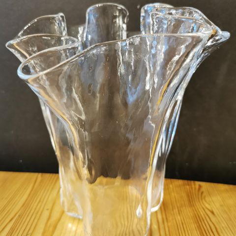 Tulipanvase i glass