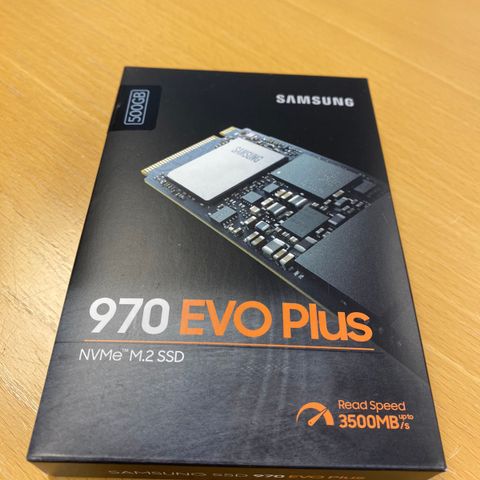 970 EVO plus M.2 SSD 500gb