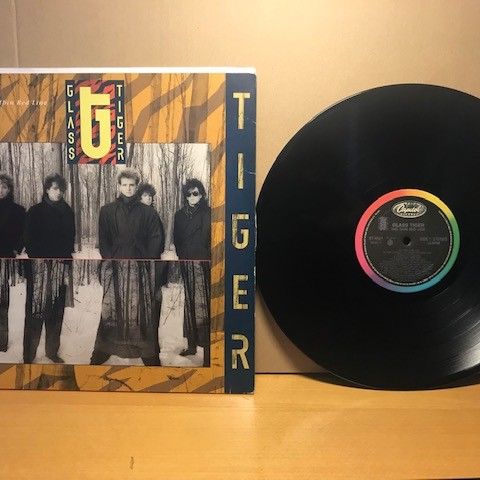 Vinyl, Glass Tiger, The thin red line, ST 6527