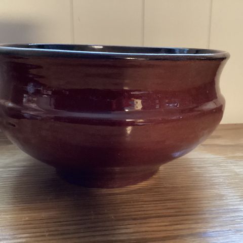 Keramikk skål fra Norsk Folkemuseum