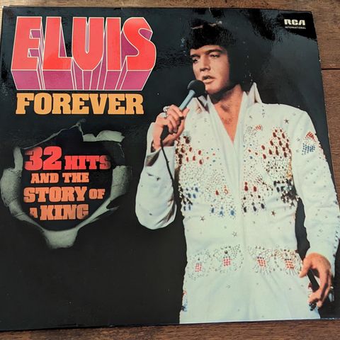 Elvis Forever - Dobbel LP med hefte om Elvis