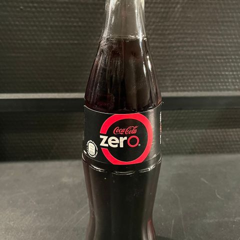 Uåpnet 0,35l Coca Cola Zero! Best før nov 2014!