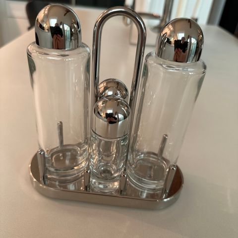 Alessi - olje, eddik, salt og pepper