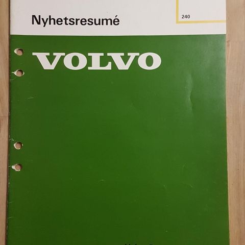 Volvo verkstebok.  1989.