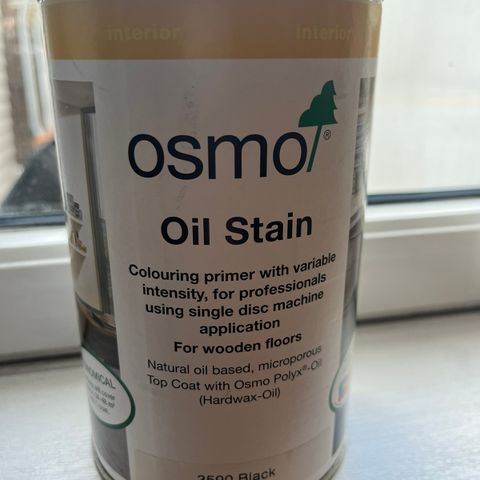 Osmo oljebeis sort, 1 liter. NY. Uåpnet, selges under halv pris.