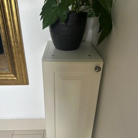 Ikea lite skap 30 cm bredde