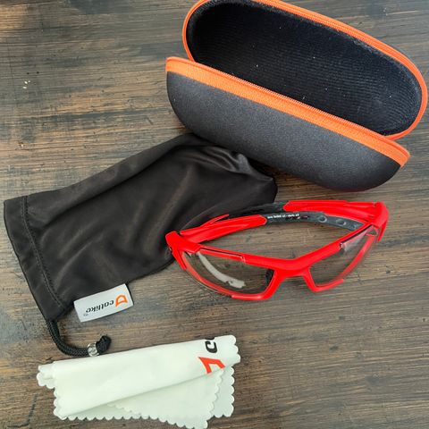 Catlike Maverick photochromic sportsbriller