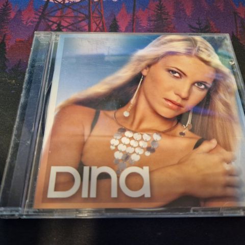 Dina (2003)