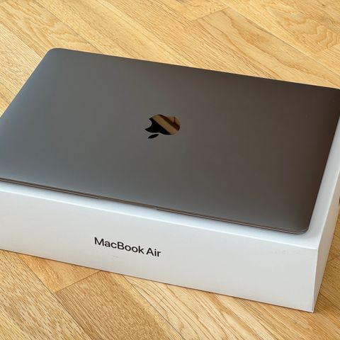 MacBook Air M1/8/512