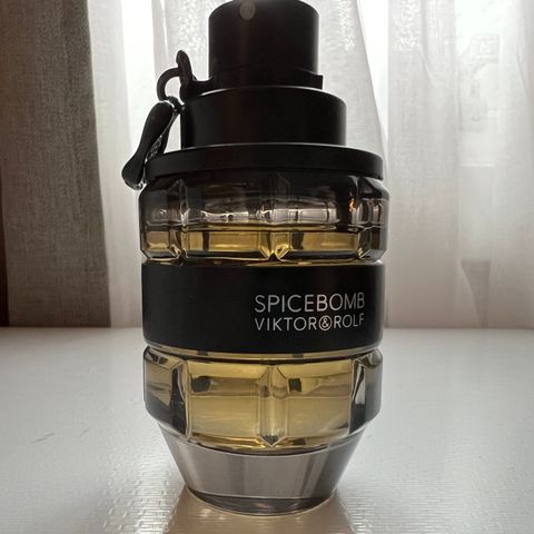 Viktor & Rolf Spicebomb