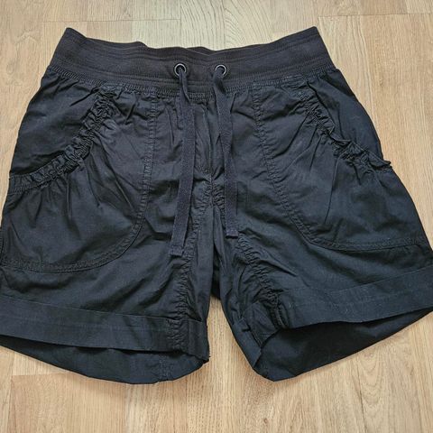 Shorts svart H&M str 38