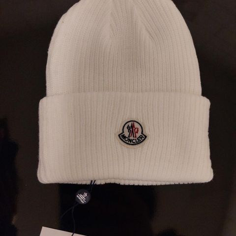 Moncler Lue