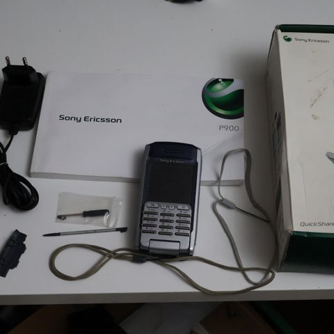 Sony Ericsson P900 i eske