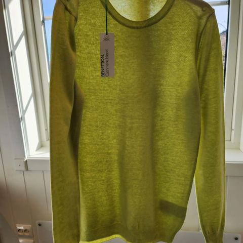 NY - UNITED COLORS OF BENETTON - Strs. S- 45  %  ull, 10 % cashmere