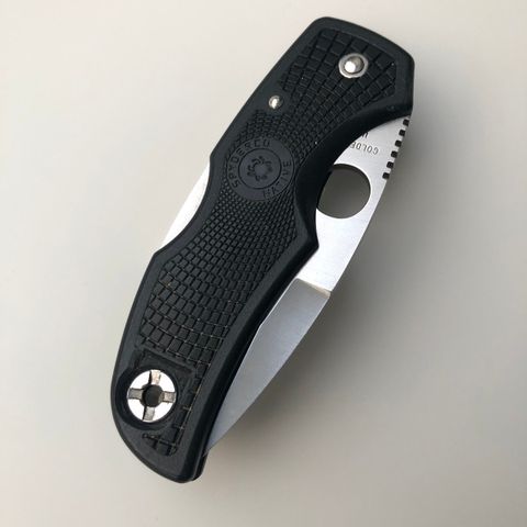 Spyderco KNIV